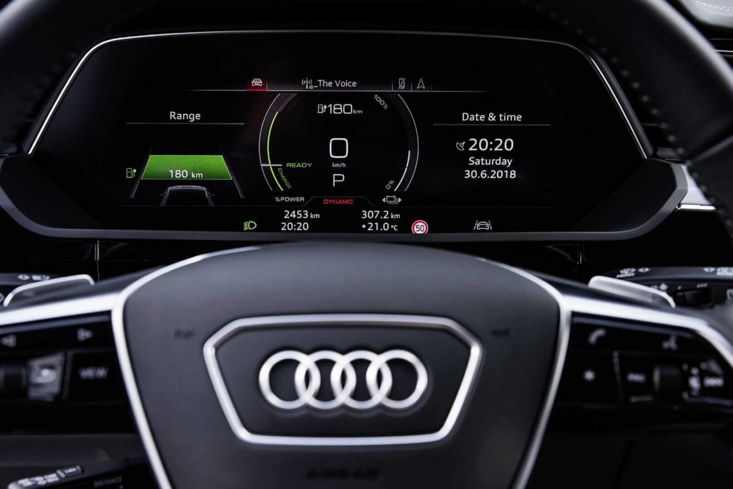 Audi e-tron interior