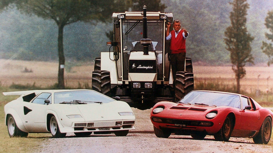 Ferruccio Lamborghini, com trator, Countach e Miura