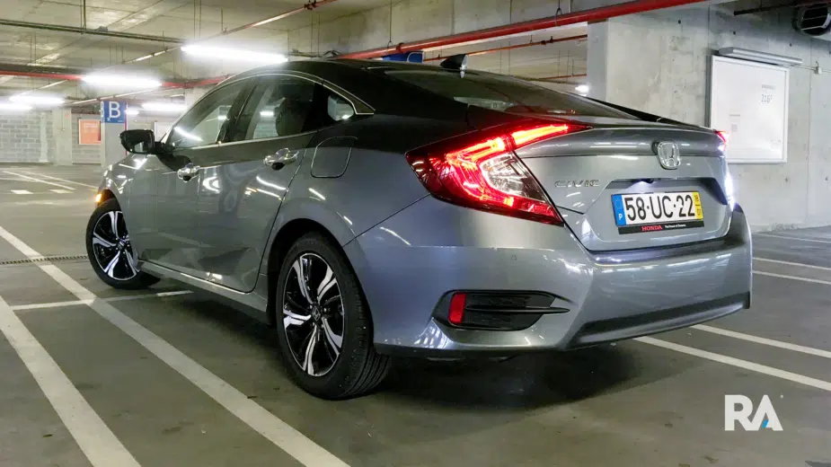 Honda Civic Sedan 1.5 i-VTEC Turbo Executive