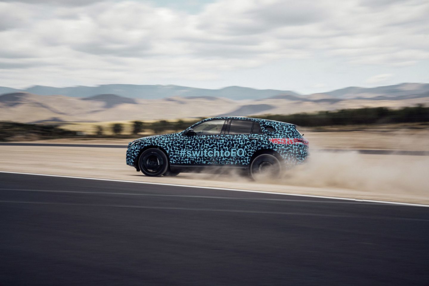 Mercedes EQC Protótipo Deserto Tabernas 2018