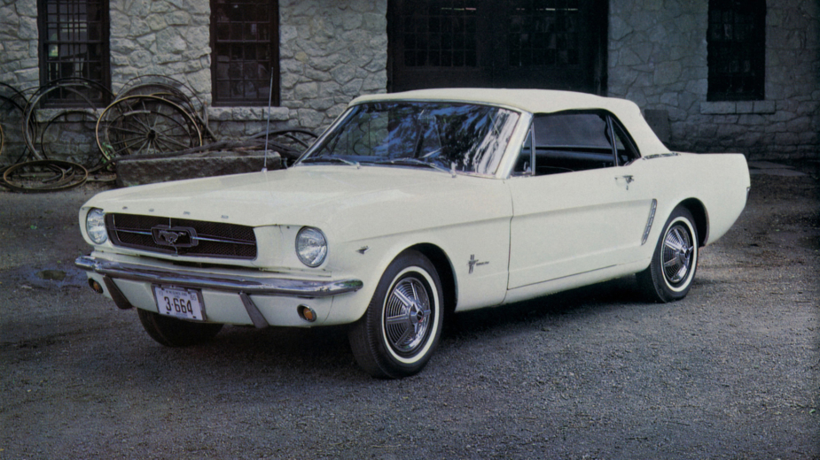 Ford Mustang Convertible