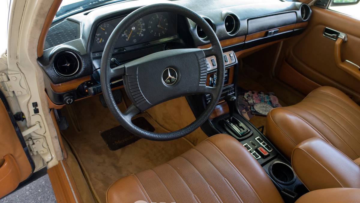 Mercedes 300 TD Lennon 2018