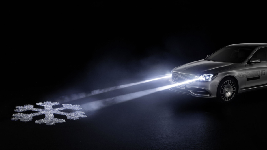Mercedes-Maybach Digital Light