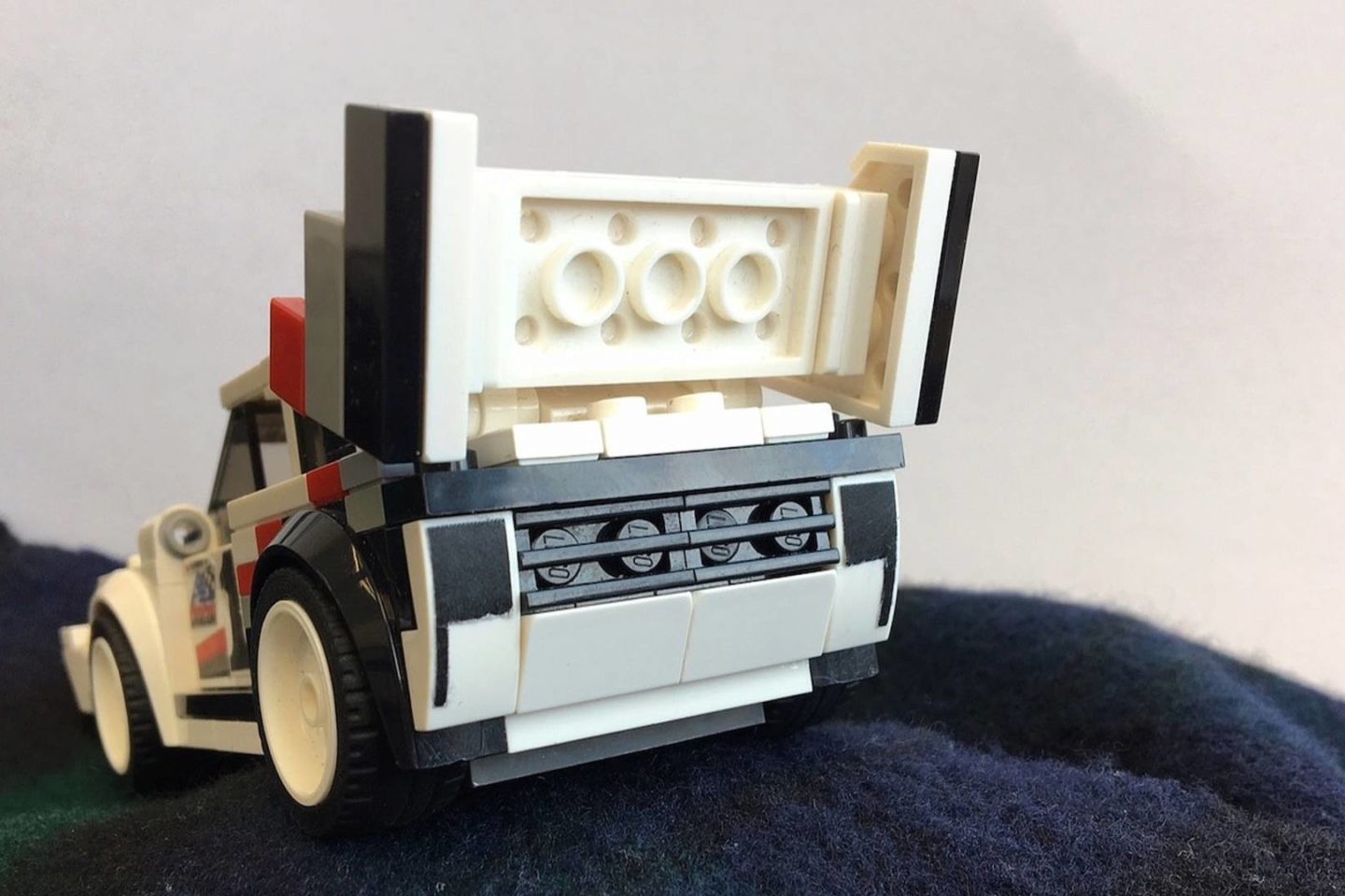 Audi Sport quattro S1 Pikes Peak LEGO (5)