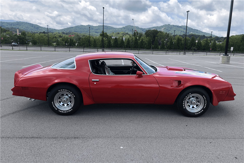 Burt Reynolds, Pontiac Firebird Formula