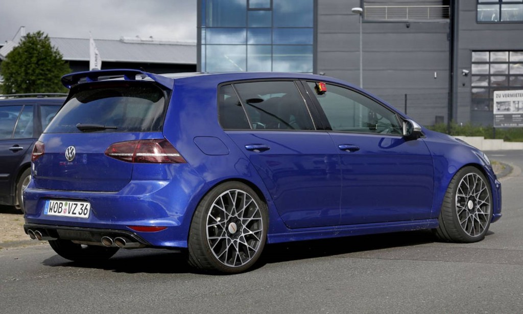 Volkswagen Golf R420