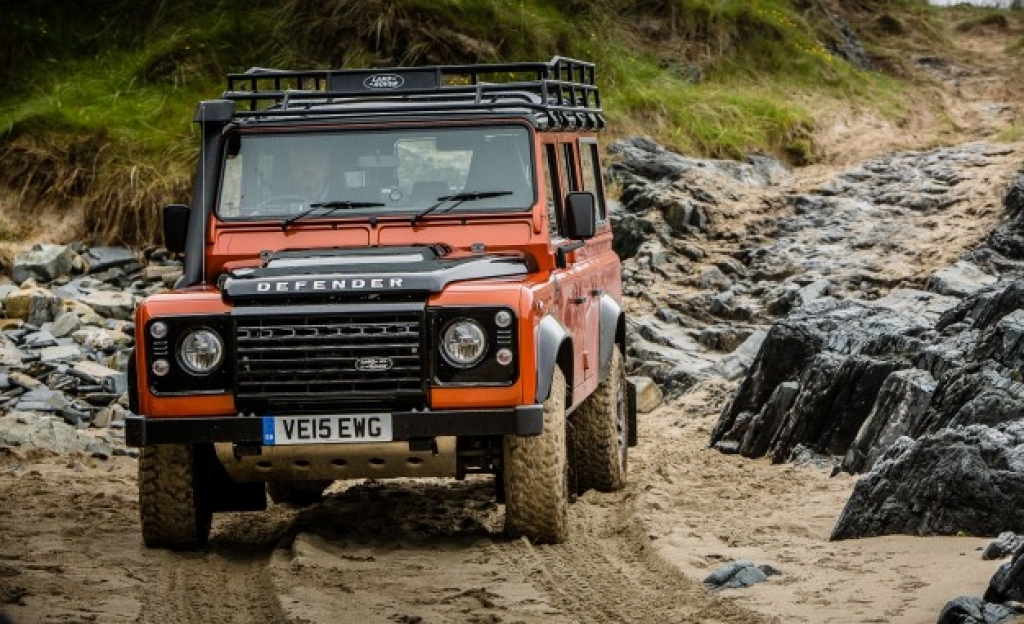 Land Rover Defender