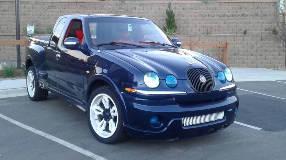 Jaguar pick-up
