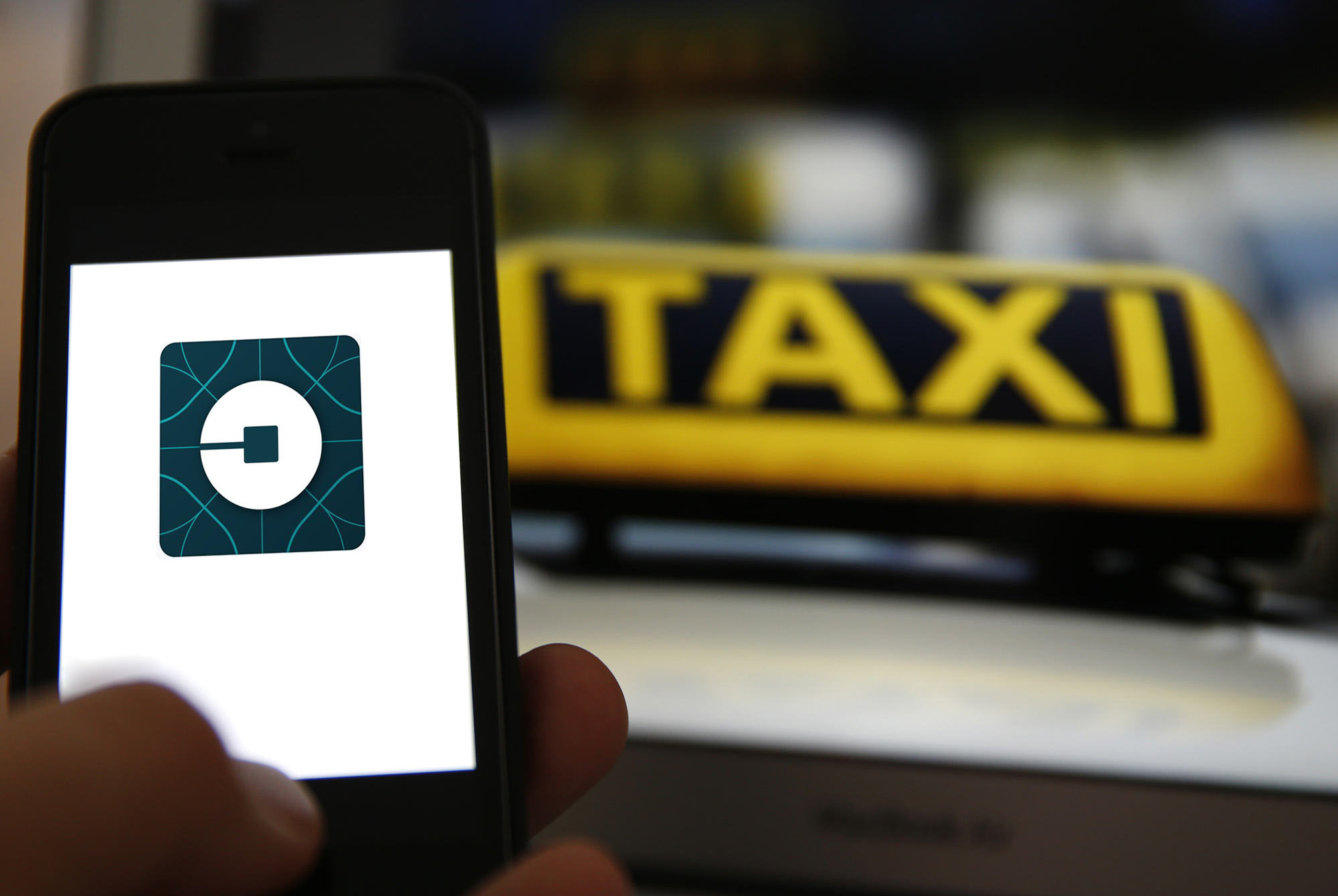 Uber Taxi, electronic platforms