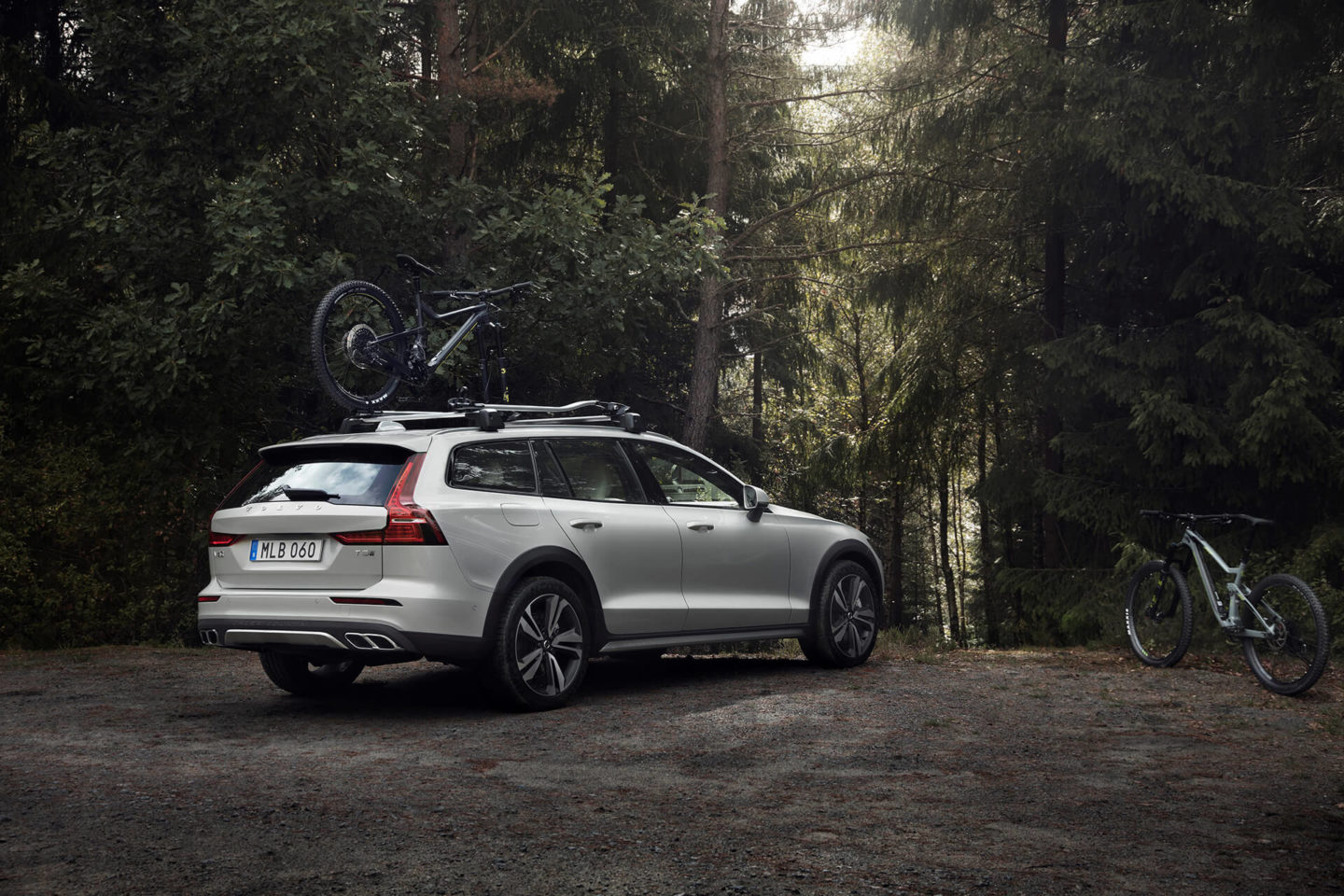 Volvo V60 Cross Country 2019