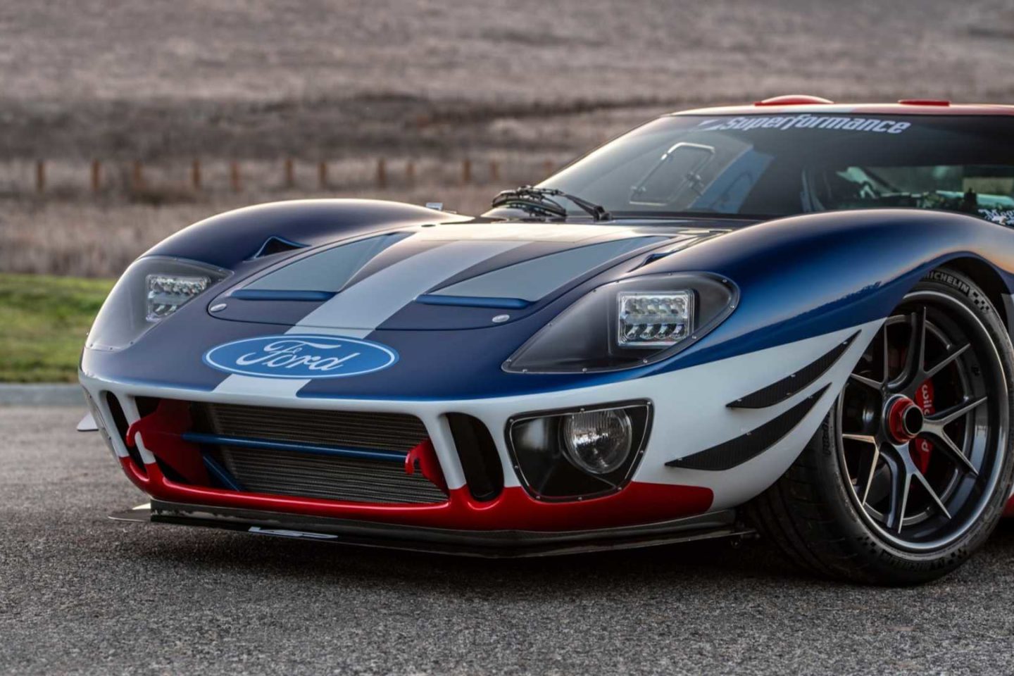 Último Ford GT40 produzido será colocado à venda em leilão online -  Reparador