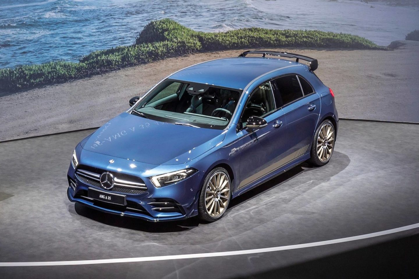 Mercedes-AMG A35 2019