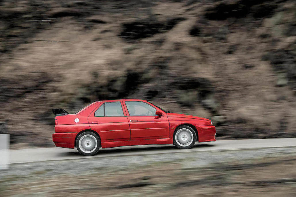 Alfa Romeo 155 GTA Stradale