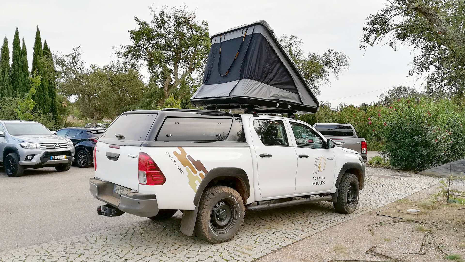 Toyota Hilux Overland