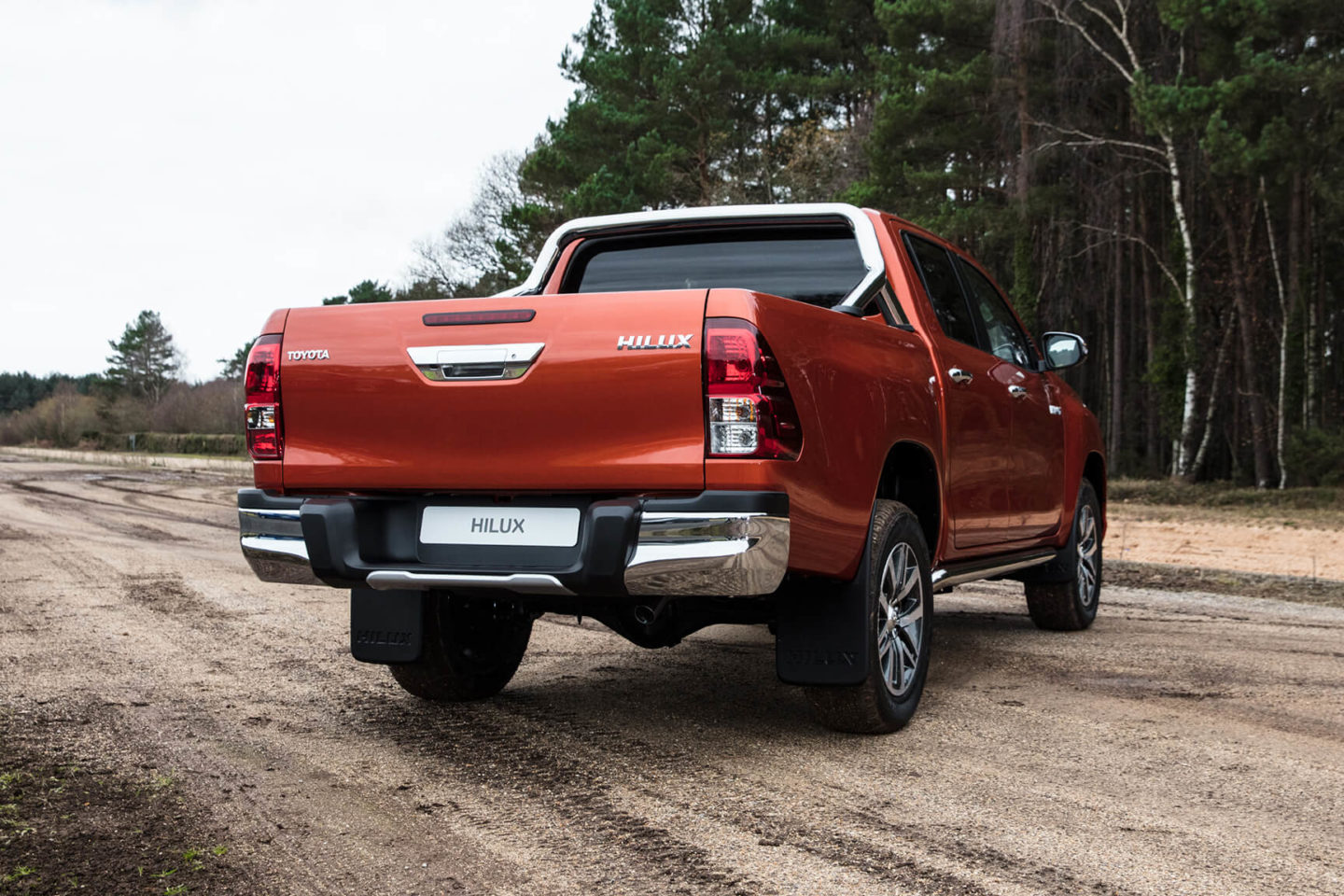 Toyota Hilux Premium Edition