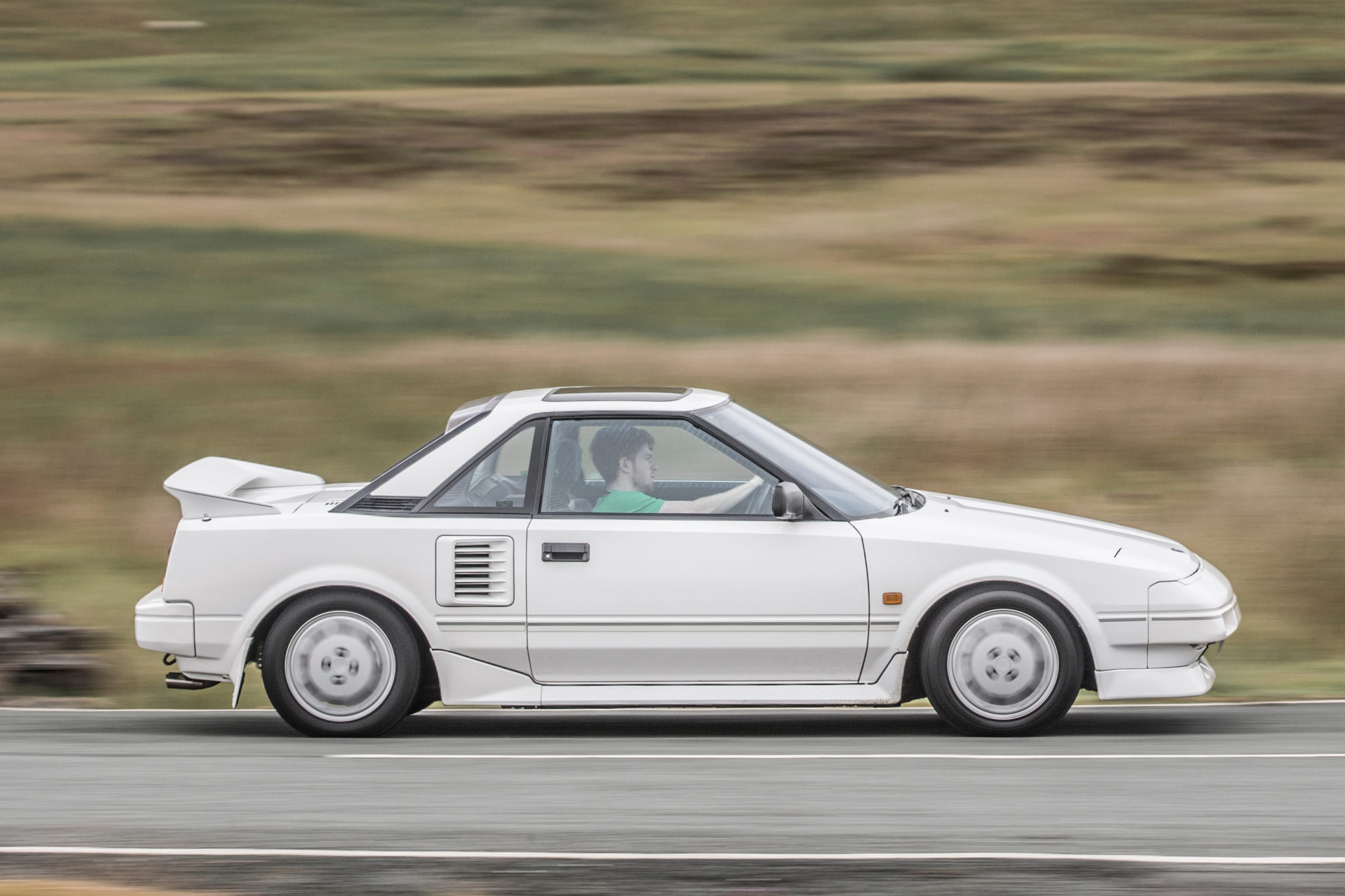 Toyota MR2