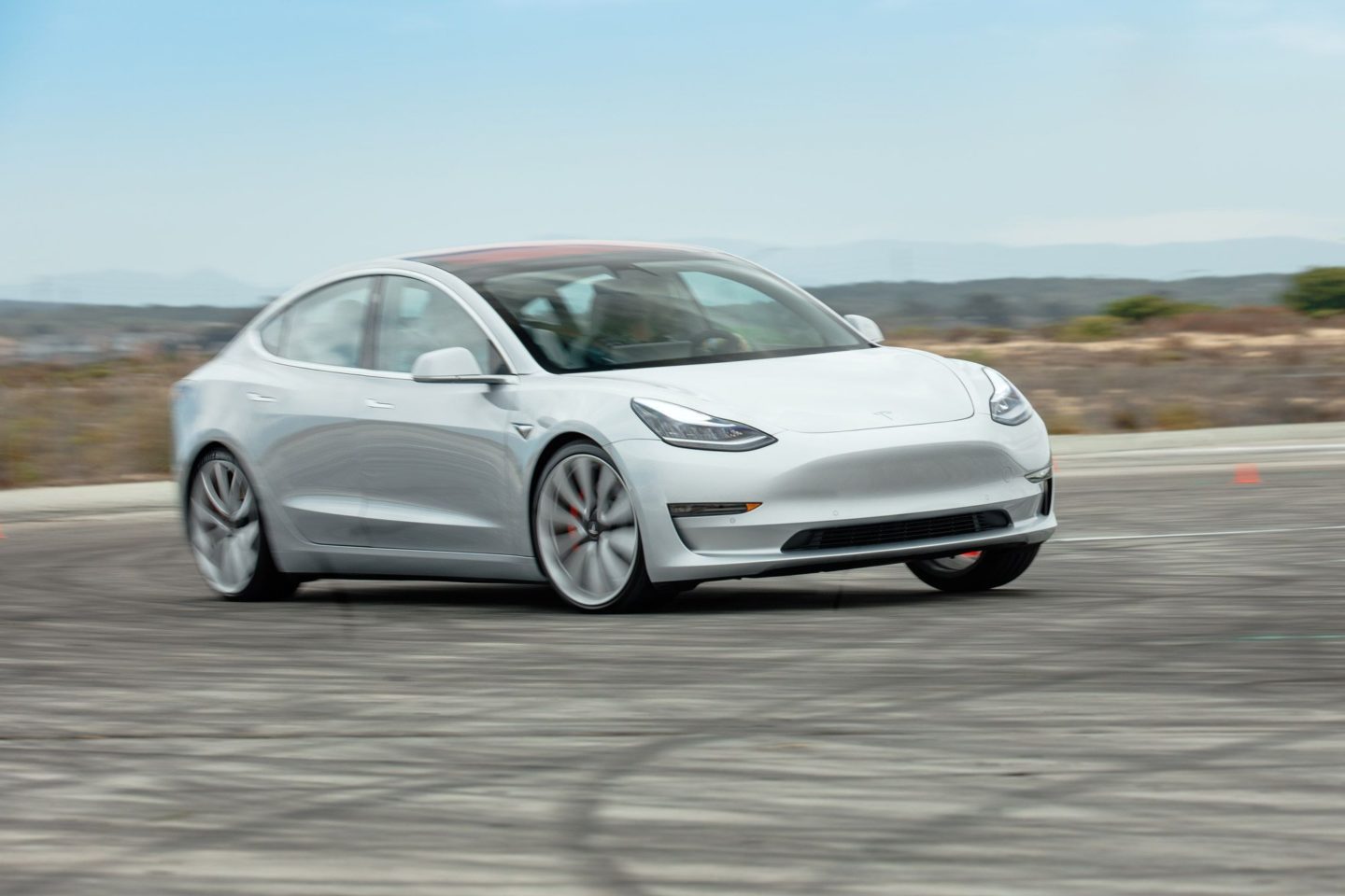 Tesla Model 3 Performance