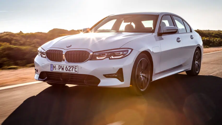 BMW 330e