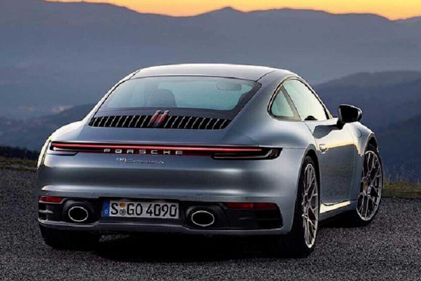 Porsche 911 (992)