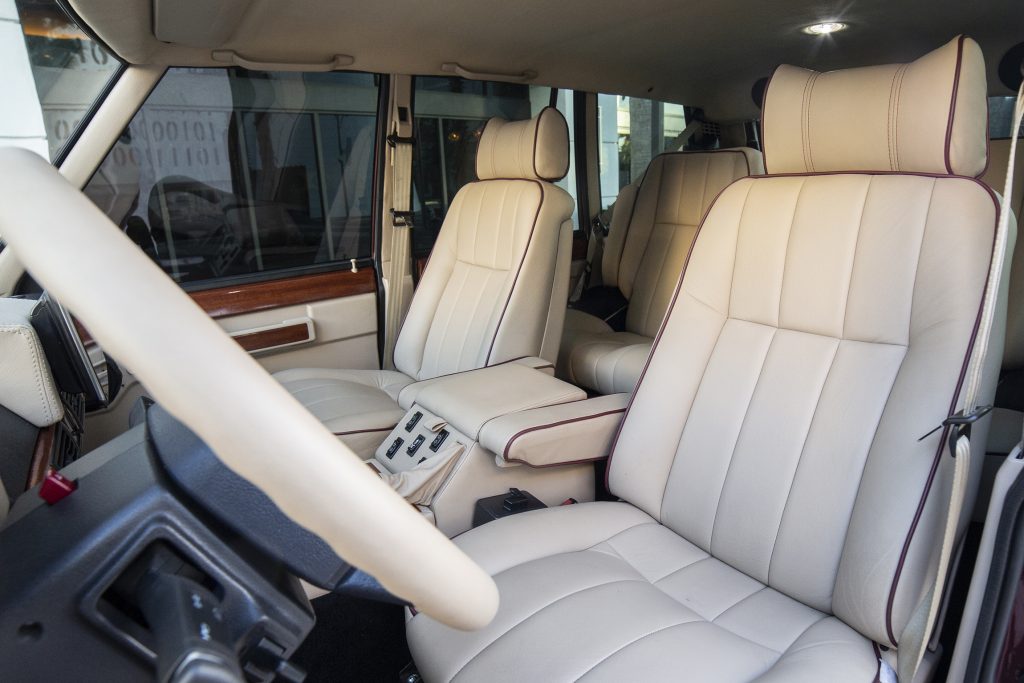 Range Rover Classic restomod