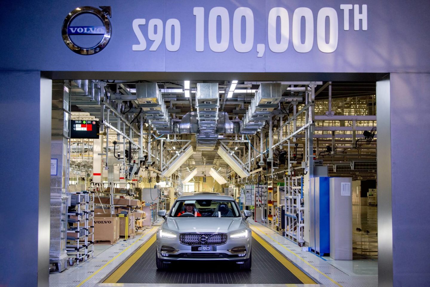 Volvo S90 100 mil unidades