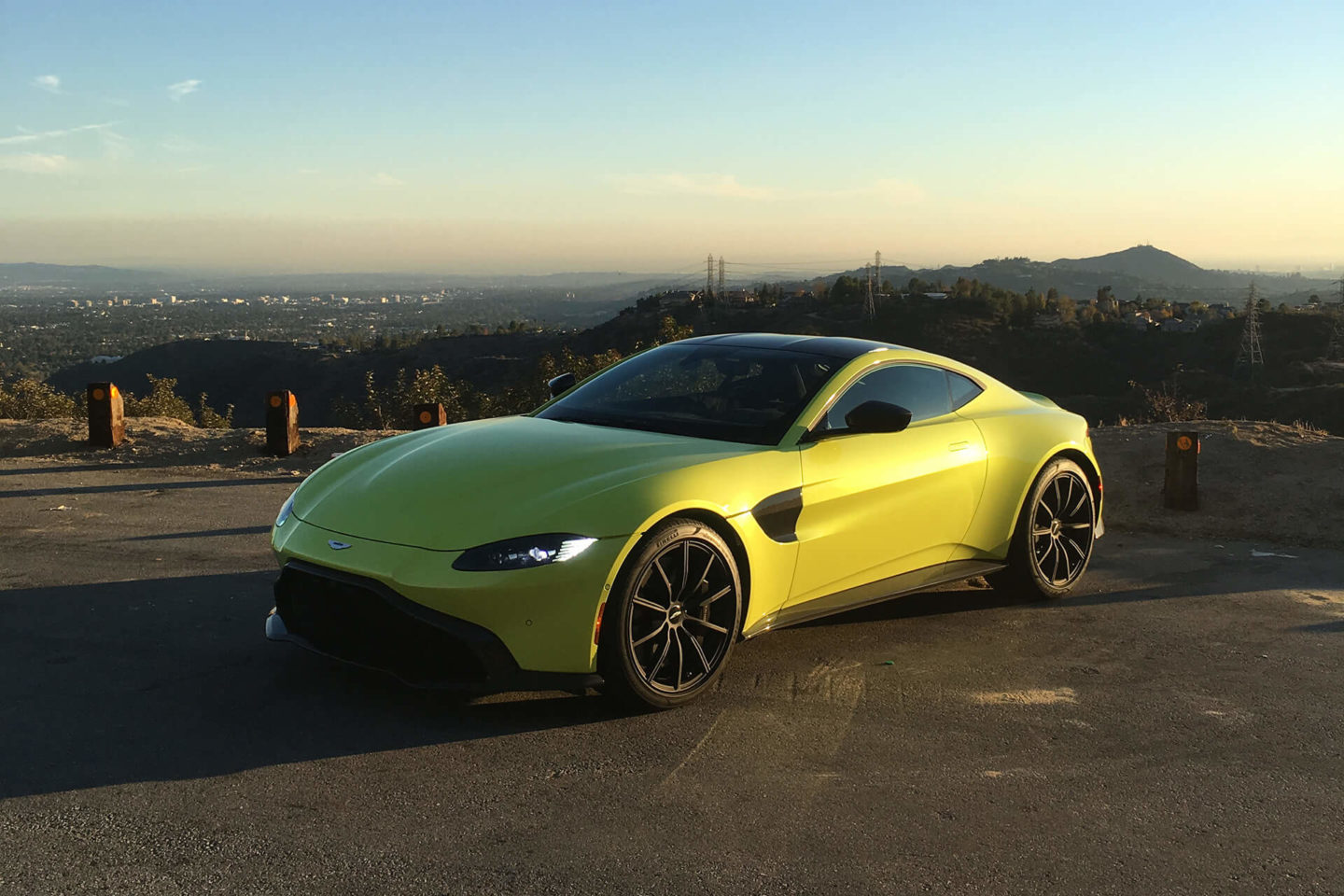 Aston Martin Vantage