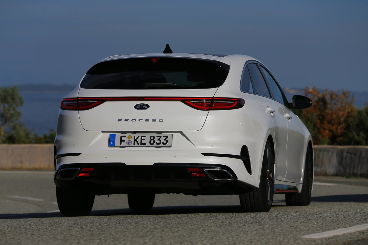 Kia Proceed