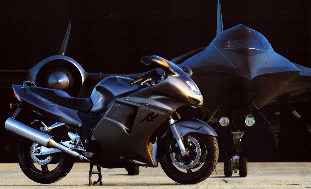 Honda CBR 1100 XX Super Blackbird 