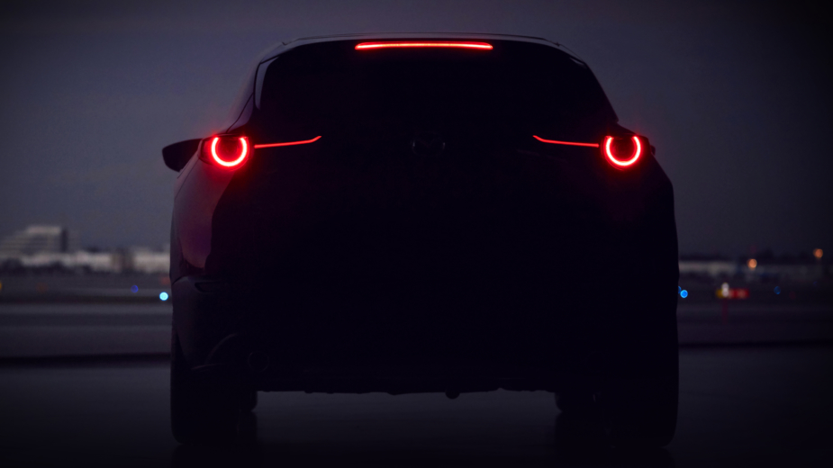 Mazda SUV teaser Genebra 2019