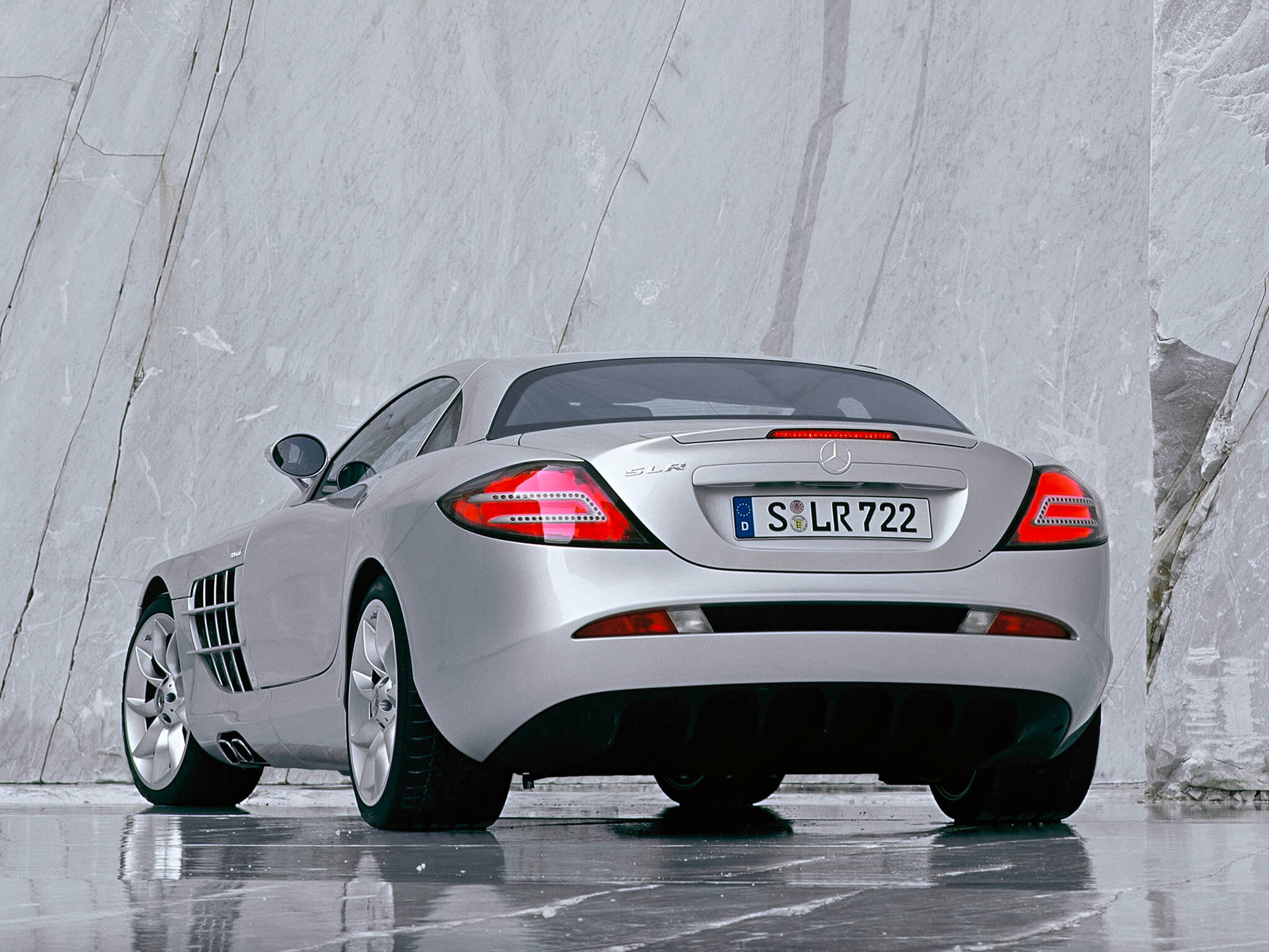 Mercedes-Benz SLR McLaren