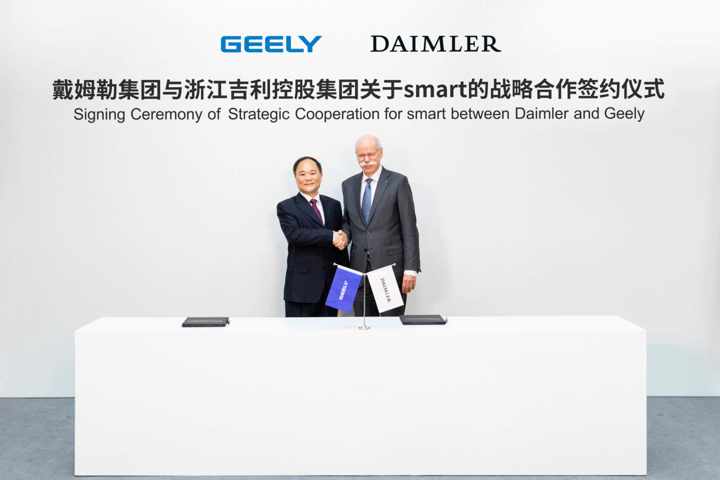 Daimler e Geely joint-venture