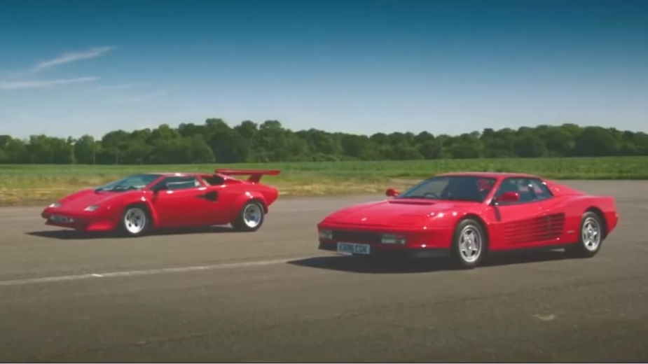 Ferrari Testarossa vs Lamborghini Countach