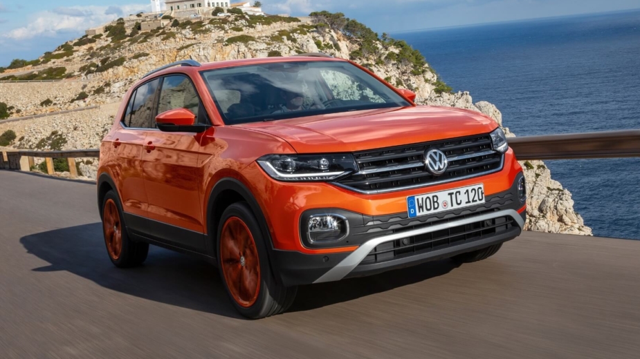 Carros na Web  Comparativo entre Renault Duster e Volkswagen T-Cross