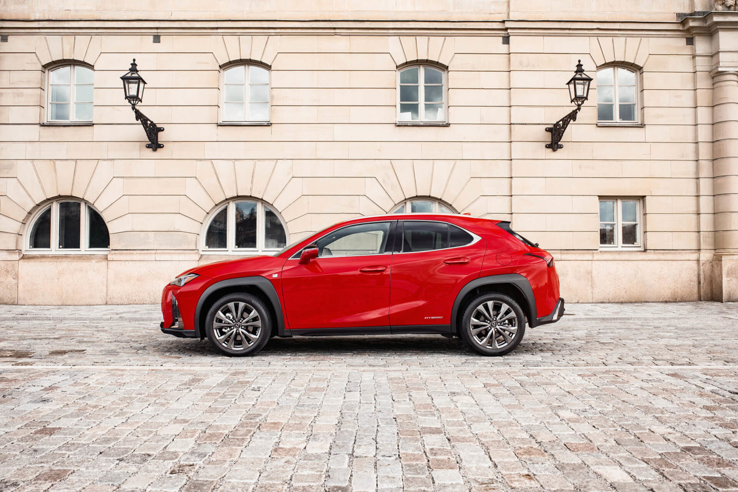 Lexus UX 250H F Sport