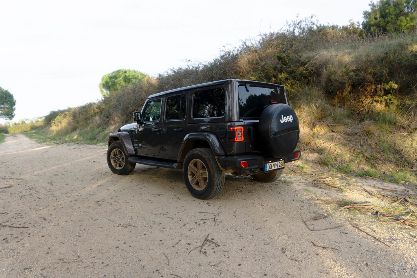 Jeep Wrangler Sahara