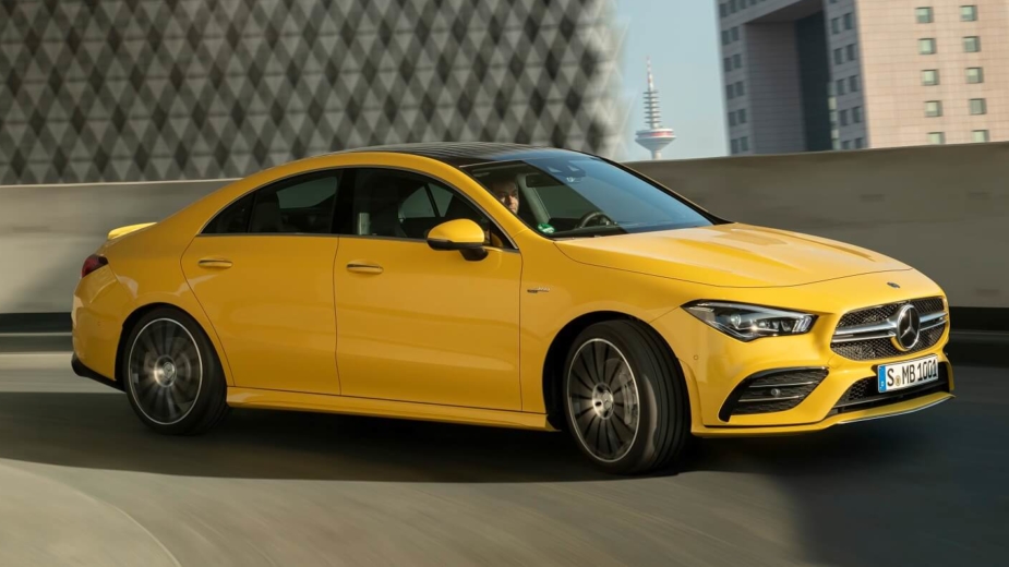 Este Mercedes CLA AMG de corrida esta à venda mais barato que um Classe A