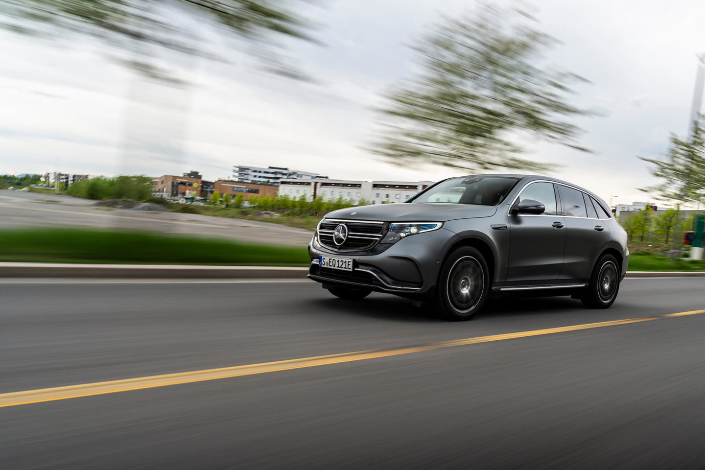 Mercedes-Benz EQC 2019