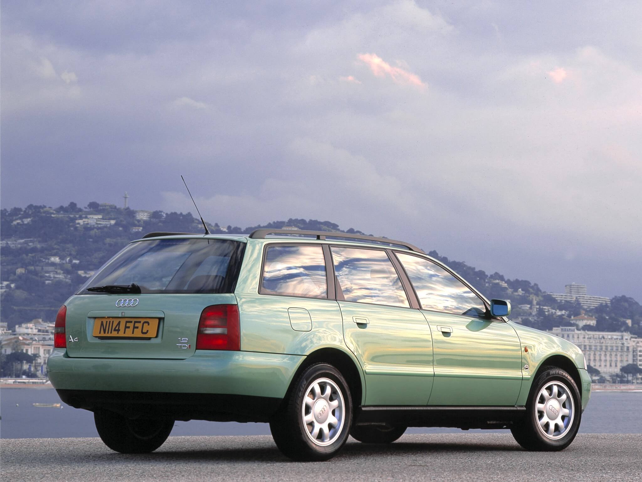 Audi A4 Avant (B5)