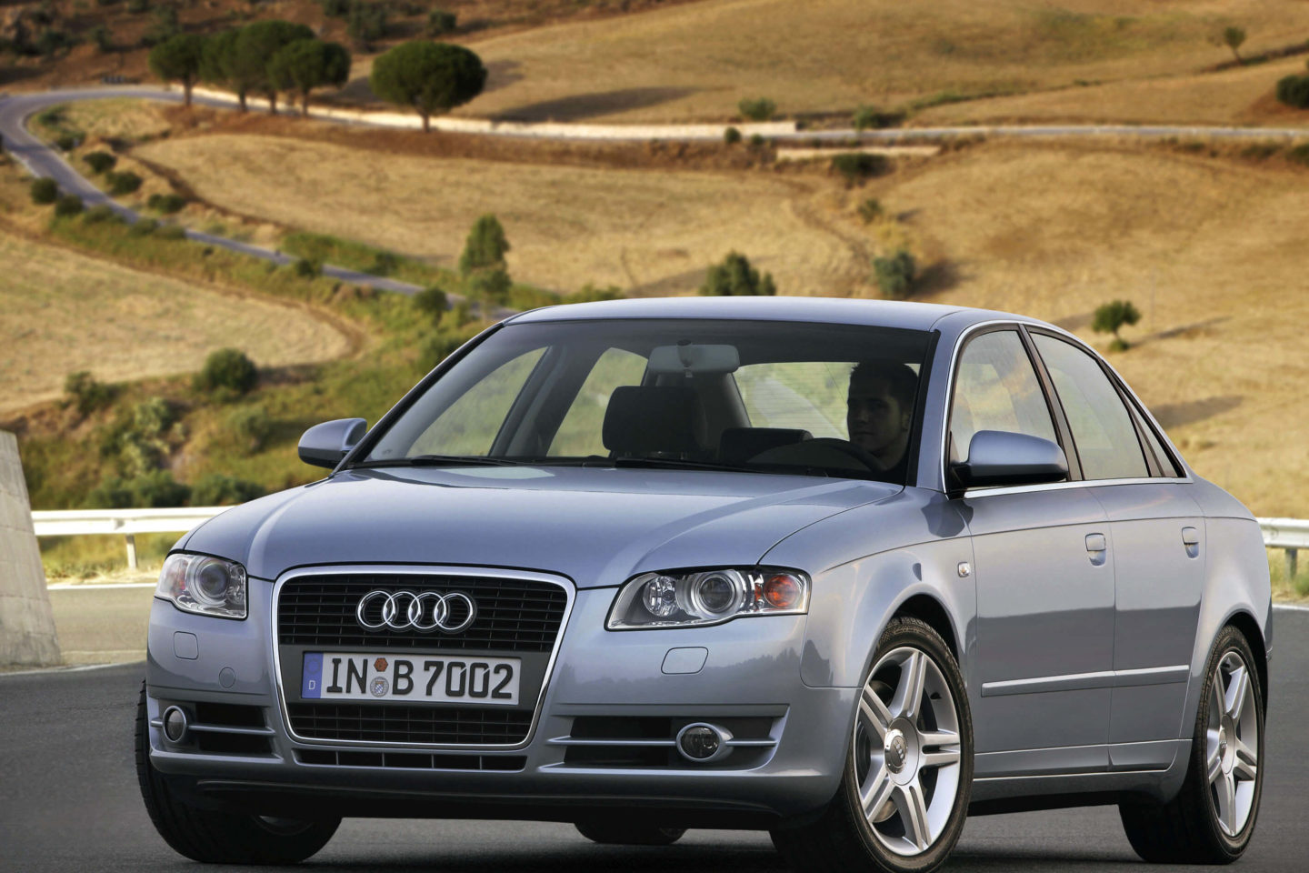 Audi A4 (B7)