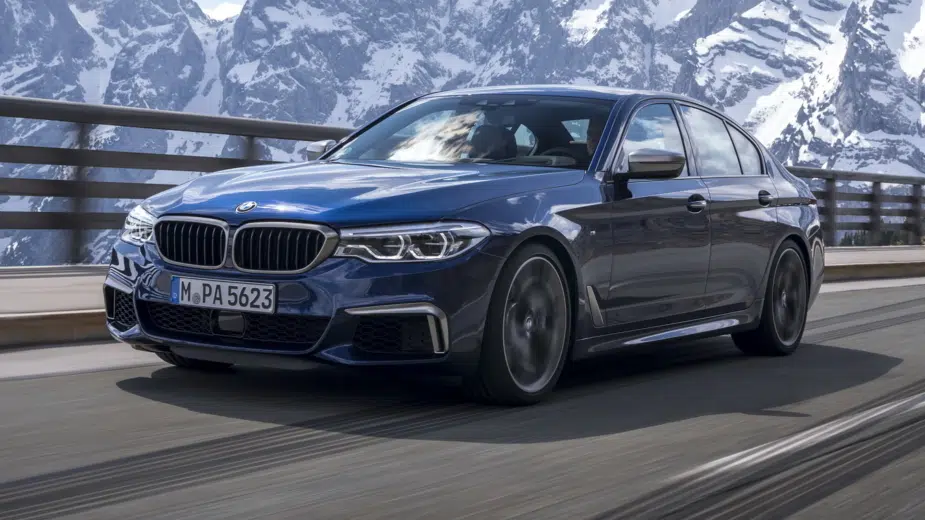 BMW M550i