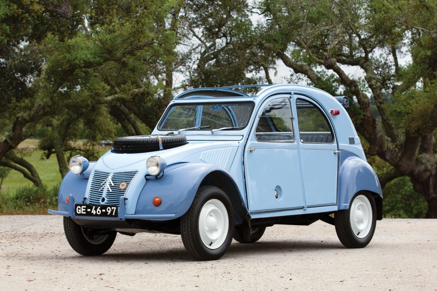 1964, Citroën 2CV Sahara 4x4