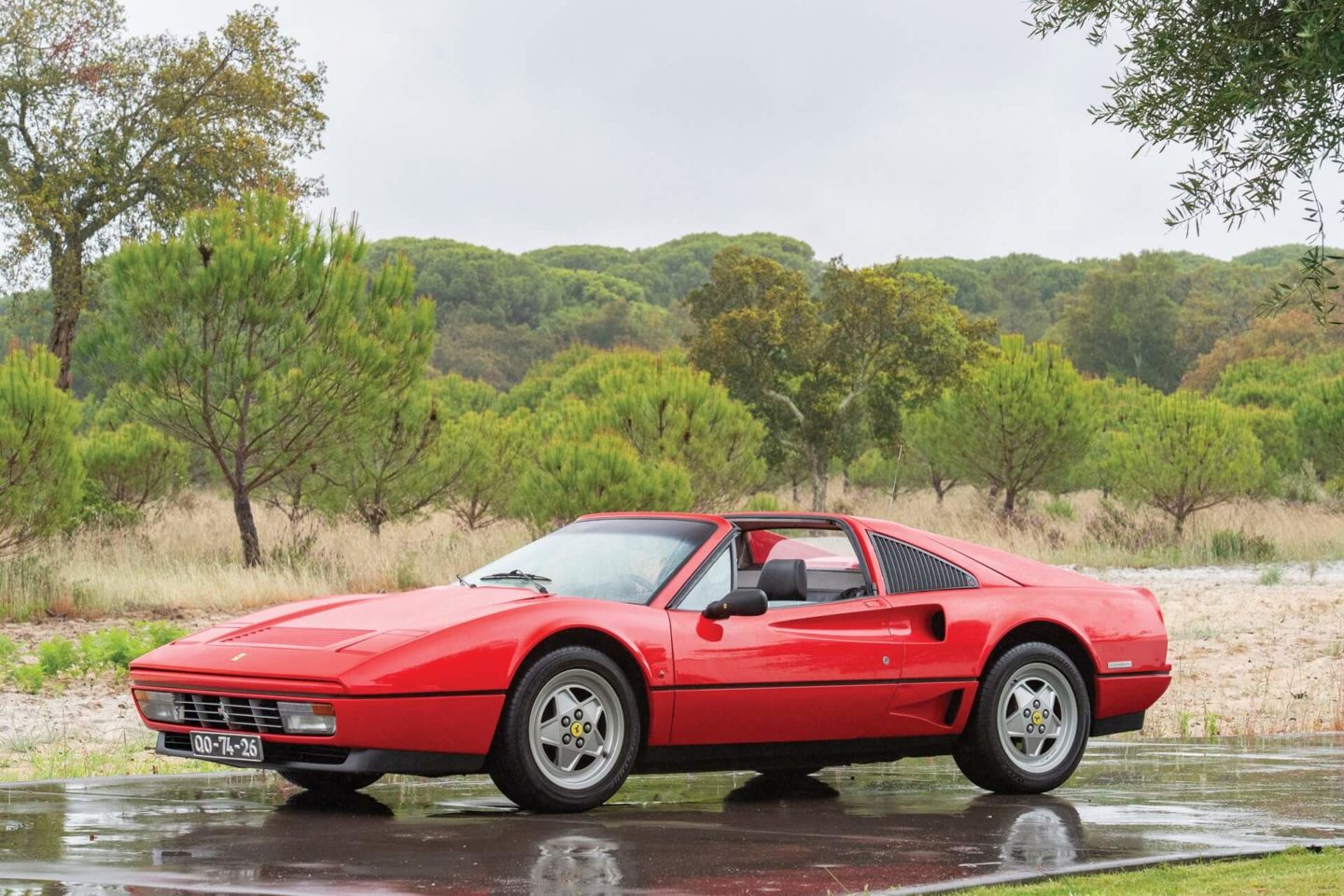 1988, Ferrari 208 GTS Turbo