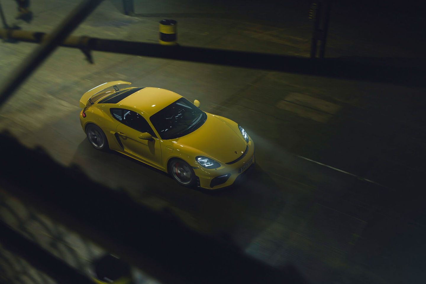 Porsche 718 Cayman GT4, 2019