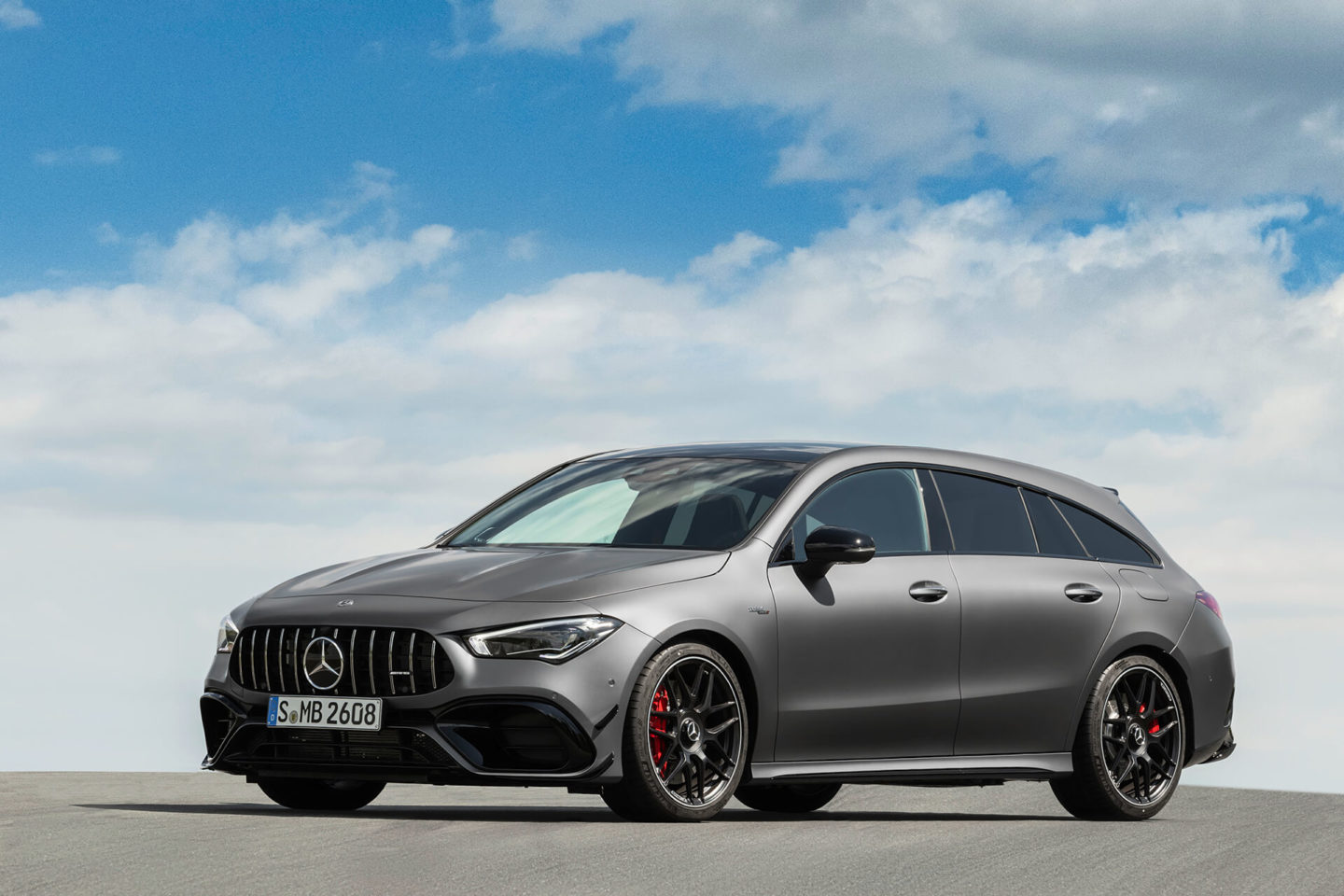 Mercedes-AMG CLA 45 S 4MATIC+ Shooting Brake