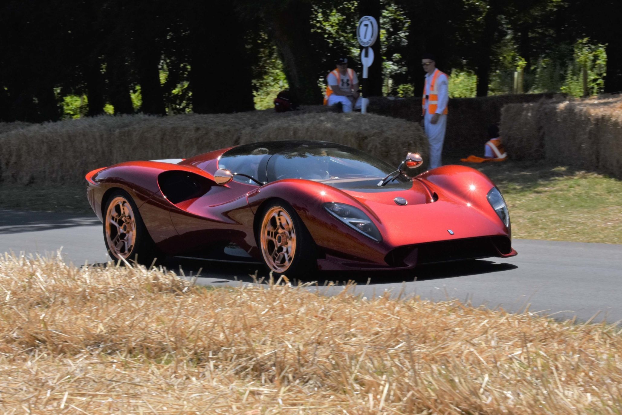 De Tomaso P72