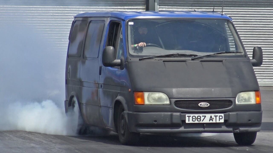 Ford Transit V8