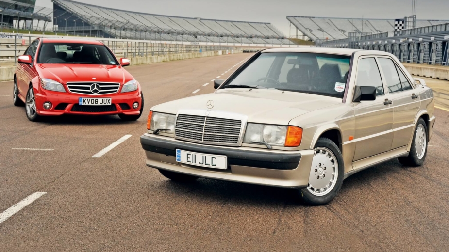 Mercedes_Benz antigo e novo
