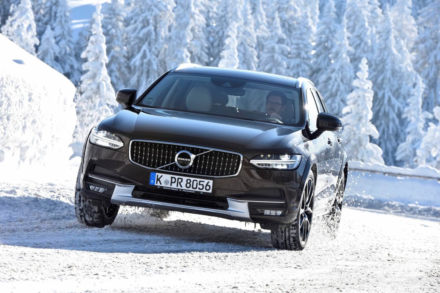 Volvo V90 Cross Country