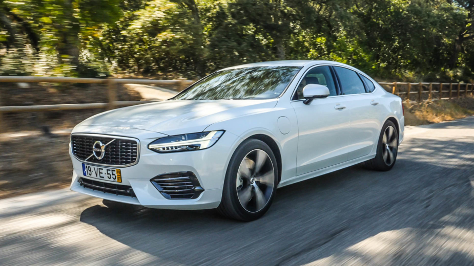 Volvo S90 T8 Plug-in Hybrid