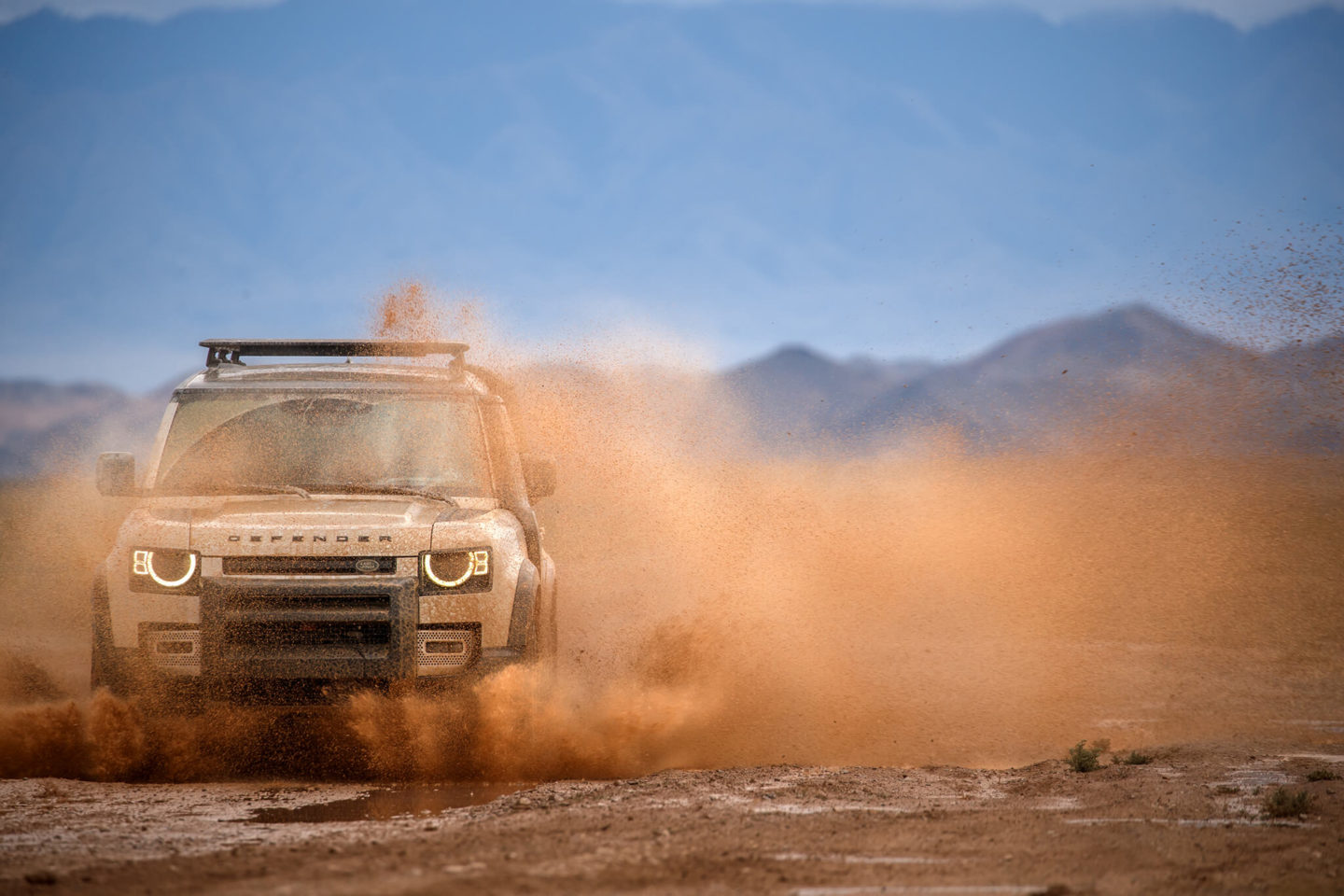 Land Rover Defender 2019